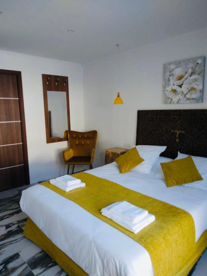 Bed and Breakfast A Casa Di Jo Calenzana Exterior foto